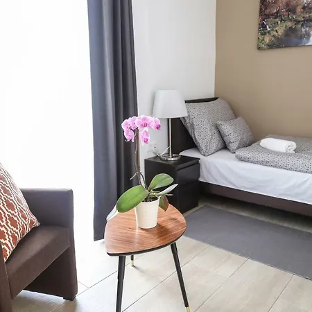 Erika Apartman